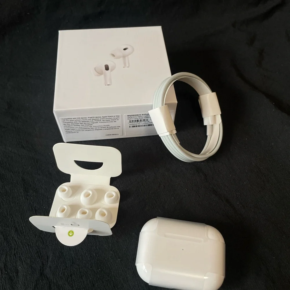 Apple AirPods Pro with Case